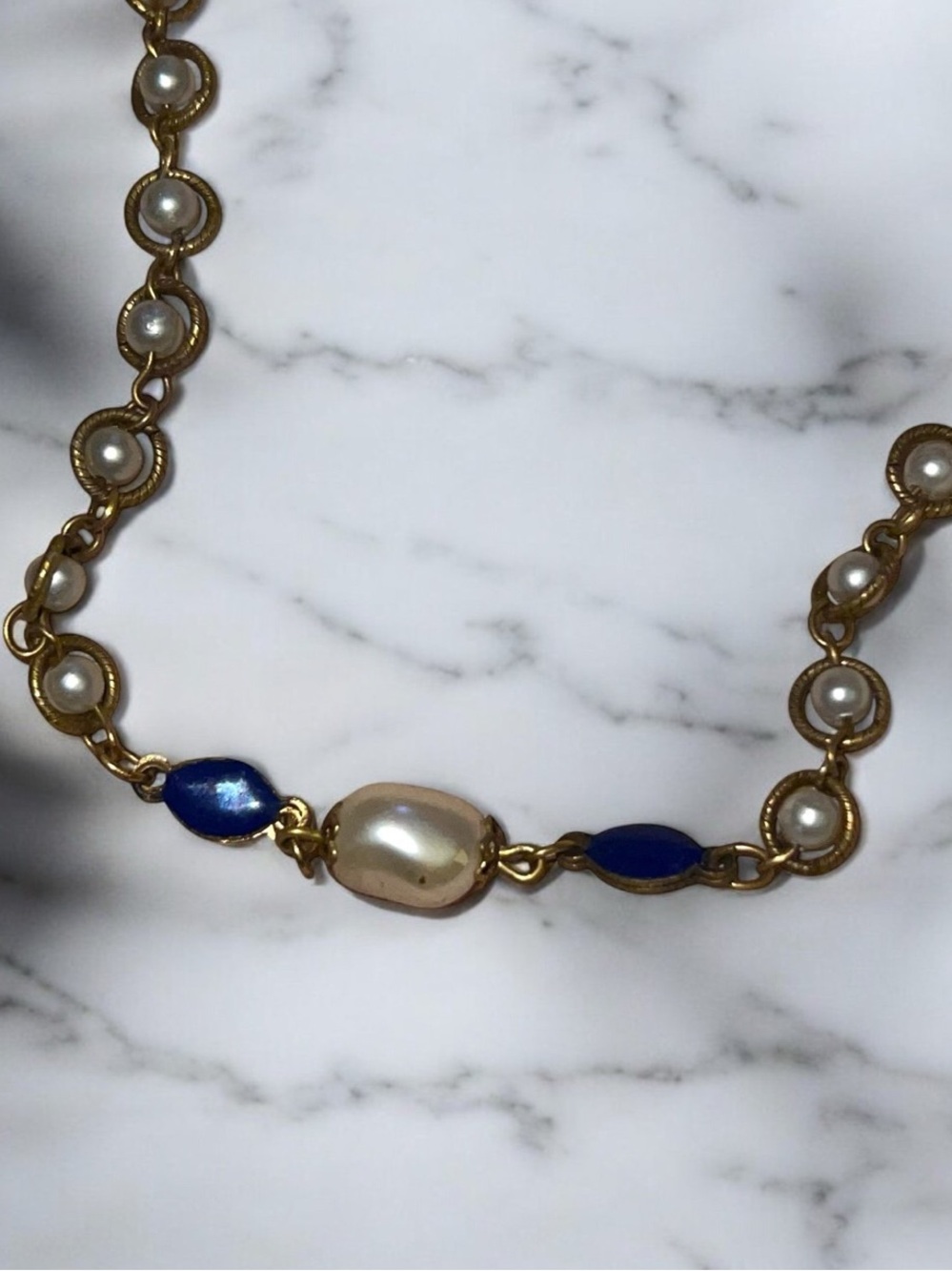 Vintage Gold-Tone Pearl & Navy Accent Chain Necklace 15” no clasp READ